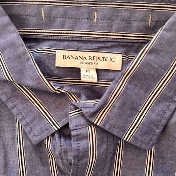 Banana Republic Relaxed Fit Washed Cotton Poplin Shirt. Size Medium NWT - Picture 7 of 7